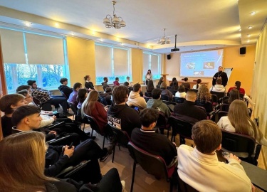 23 октября 2025 г. в Северо-восточном государственном университете прошла дискуссионная встреча со студентами на тему...